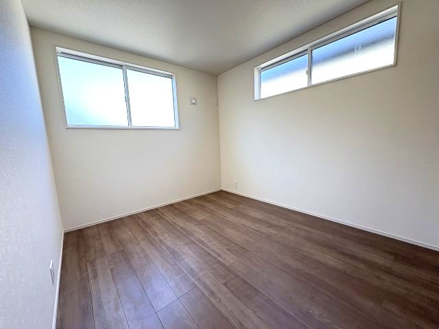 【子供部屋】 | 福岡市東区美和台5丁目2期　3号棟（全3棟）【仲介手数料無料・0円】 | 施工例。施工例は完成時と異なる場合があります。