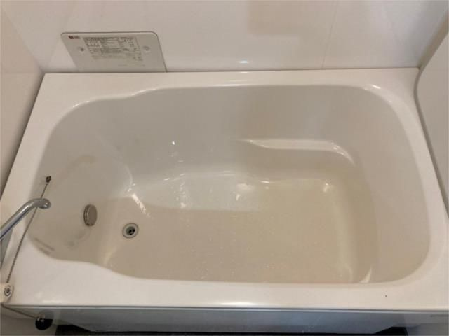 松栄マンション１号棟の浴室