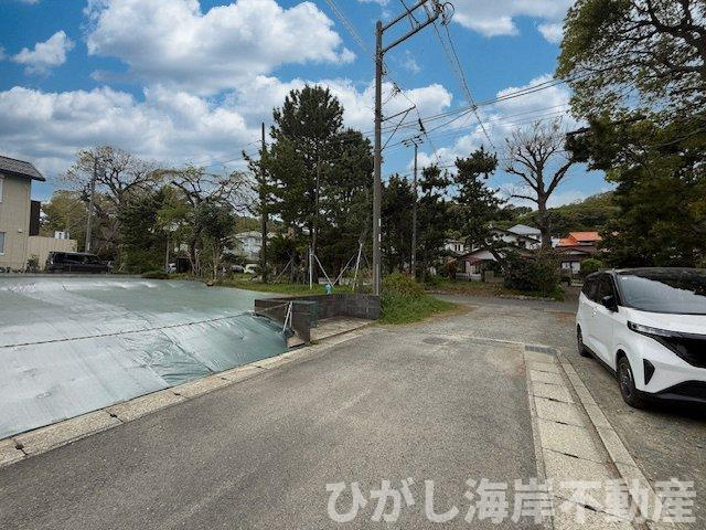 中郡大磯町大磯　売地　全２区画の前面道路含む現地写真|現地外観