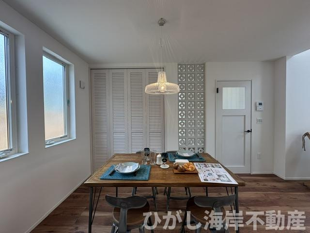 藤沢市本鵠沼４丁目　新築戸建　全3棟の設備|LDK　収納スペース