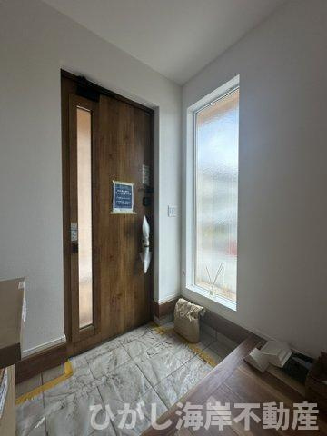 藤沢市本鵠沼４丁目　新築戸建　全3棟の玄関|玄関
