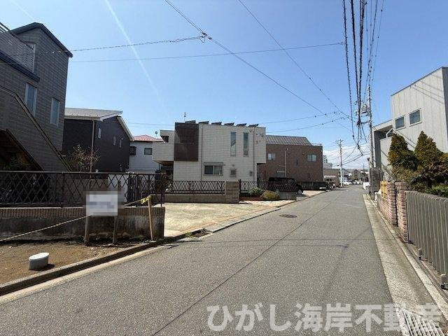 平塚市中堂　売地　全２区画の前面道路含む現地写真|現地外観