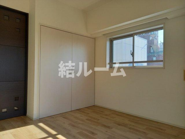 板橋区氷川町の賃貸マンションの居間・リビング