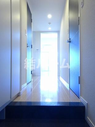 板橋区東坂下２丁目の賃貸マンションの玄関