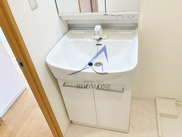 グリフィン横浜・ベイグランデ弐番館の洗面所|洗面台です。