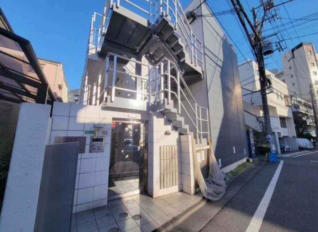 マリオン駒場　家具家電付き　最上階　南向き