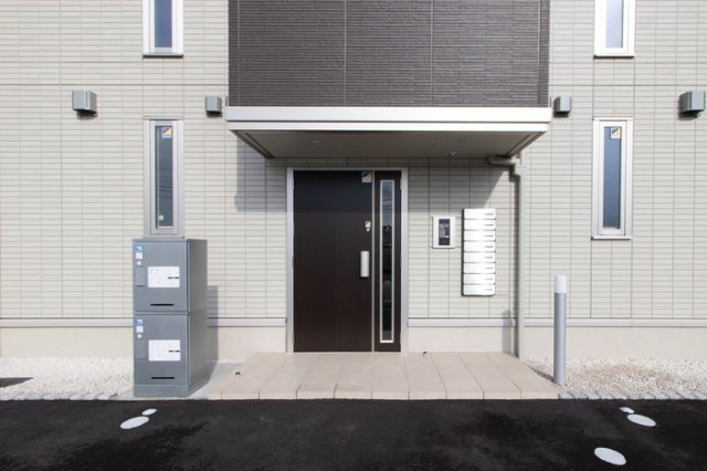 D-roomグランデのエントランス