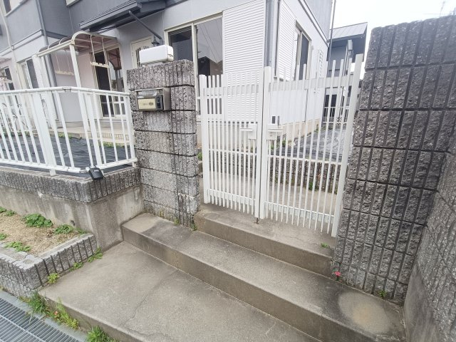 ガーデンヒルズ高の原