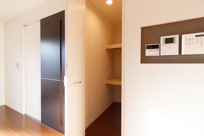Ｄ－ｒｏｏｍ小矢部　A棟の収納