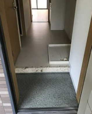 【玄関】 | アリッサムコート向島