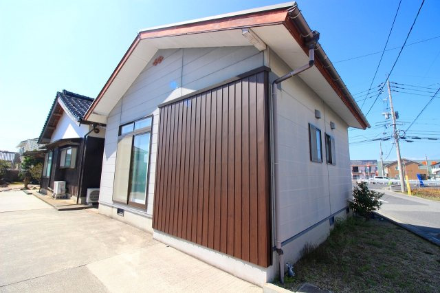 上福原5丁目中古戸建+離れの展望|離れの使い方もいろいろ出来ちゃいます♪