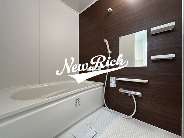 前橋市文京町１丁目の賃貸マンションの浴室