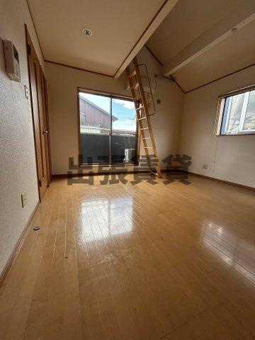 仲介手数料0円！！サンライズ天下地の居間・リビング
