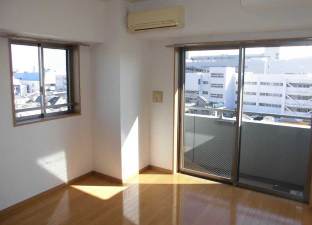 COZYCOURT三軒茶屋TOKYO　三井ホーム施工　陽当たり良好　高層階の内装