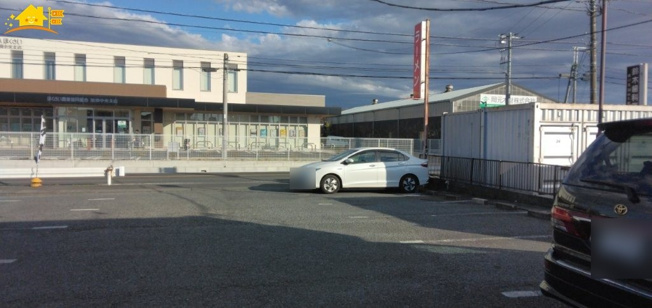 【駐車場】 | 店舗一部 加須市三俣２丁目 | 駐車場です