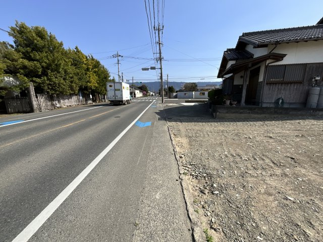 朝倉市片延　売り土地の前面道路含む現地写真|前面道路含む現地写真です