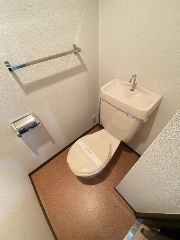 ロマネスク西公園第３のトイレ|ゆったりとした空間のトイレです
