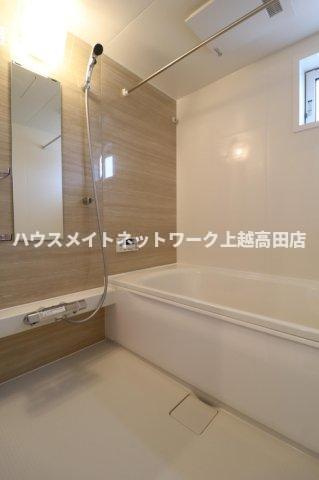 ラトン・ラヴールの浴室|浴室１坪・追焚機能付