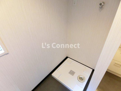 【設備】 | レムナント晩翠 | 室内洗濯機置き場には排水パン付き。