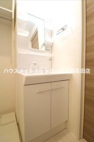 インサイドモートの独立洗面台|洗髪洗面化粧台