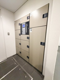 【その他共用部分】 | グランディ市谷柳町 | 宅配ボックスがあり嬉しい！