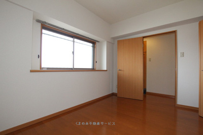 【洋室】 | パルデンスエコノⅤ | 個人の部屋や寝室として使える洋室です
パルデンス・エコノⅤ603号室2013/5/3撮影