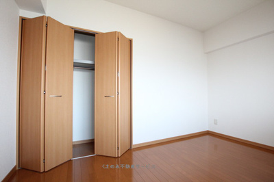 【収納】 | パルデンスエコノⅤ | たっぷりとした収納スペースです
パルデンス・エコノⅤ603号室2013/5/3撮影