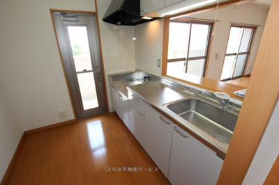 【キッチン】 | パルデンスエコノⅤ | きれいなキッチンです
パルデンス・エコノⅤ603号室2013/5/3撮影