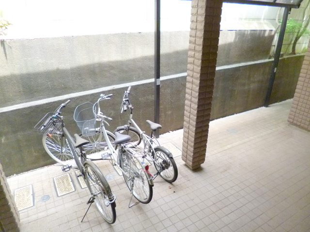 アルス山王アーバンライフステージのその他共用部分|★屋根付き自転車置き場★