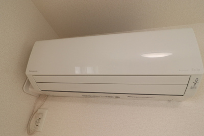 【設備】 | DWELL石垣東 | 203　エアコン