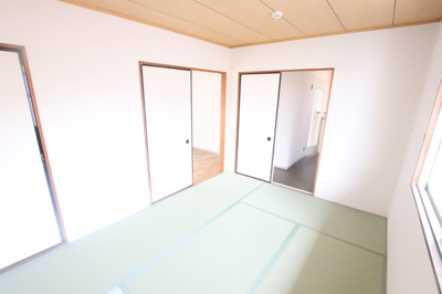 和室が１室あります。落ち着きますね♪