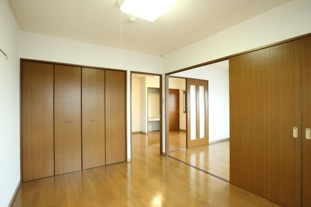 JOYFUL TOWN SODAの収納|※別のお部屋の写真です。反転間取り。