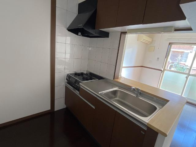 メゾン・ド・アイのキッチン|キッチン