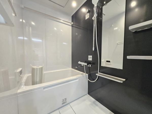 伊勢佐木クイントパラディオの浴室|広々としたバスルームで一日の疲れをいやして下さい！