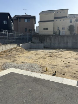 【前面道路含む現地写真】 | リーブルガーデン生駒翠光台 | 前面道路含む現地写真