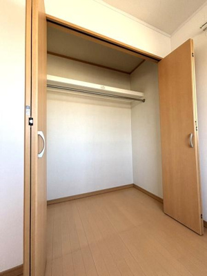 【収納】 | 【11日(土)・12日(日)見学可】三郷市早稲田8丁目・戸建 | しっかりクローゼット付き♪