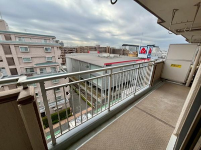 【バルコニー】 | ウェルフェアグリーン越谷 | 見晴らしの良いゆったりとしたバルコニーになります♪