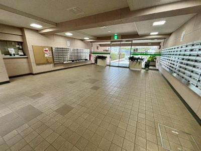 【その他共用部分】 | ウェルフェアグリーン越谷 | 共用スペースもキレイに管理されております♪