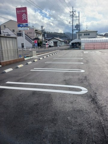 ブランの駐車場