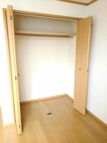 ジュネスの収納