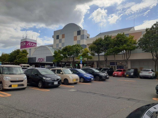 ラ・フィーナ寺山Ａの周辺|イオン新潟東店まで750m
