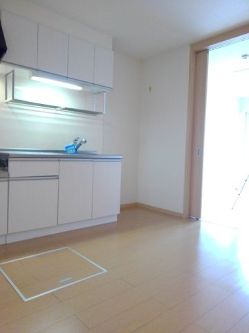 ファミール旭ヶ丘Ａの居間・リビング