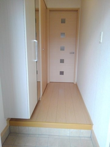 ファミール旭ヶ丘Ａの玄関