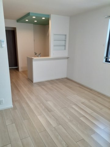 サニー・エイトⅡの居間・リビング