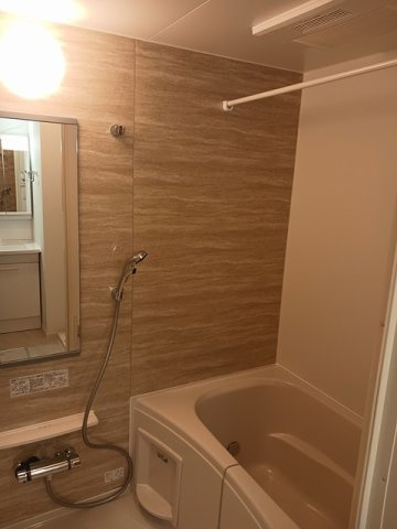 バリエンテ　Ｍの浴室