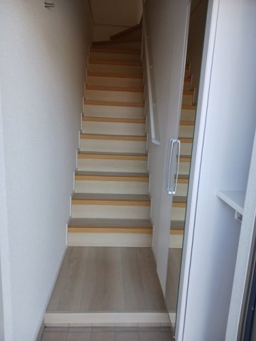 バリエンテ　Ｍの玄関