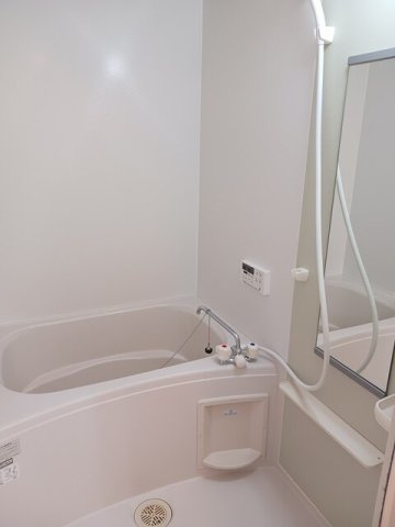 プラシード　ガーデン　Ｅの浴室