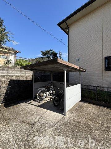 グリーンコートの駐車場