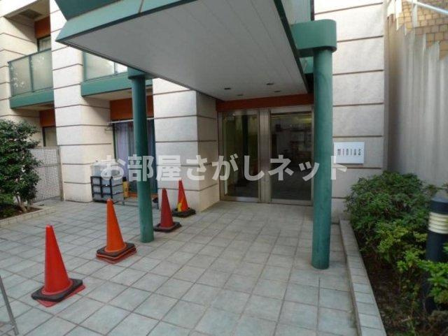 ミディアス渋谷ウエスト【おとり物件なし】#学生・社会人にオススメ！初期費用分割払いOK！のエントランス