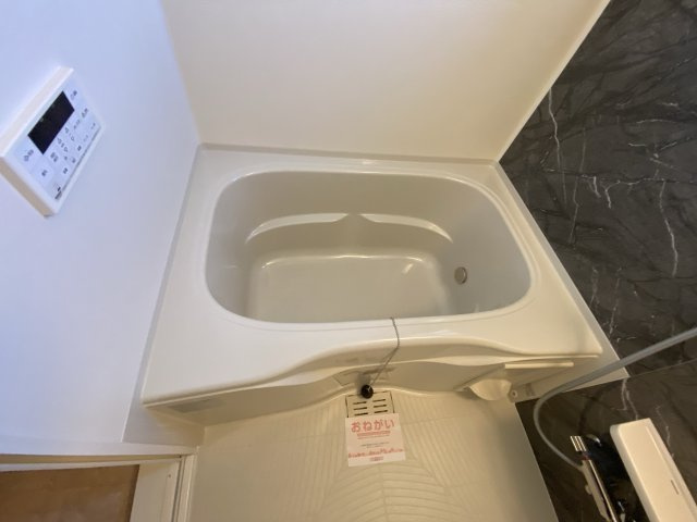 ヴィオラ　堂本の浴室